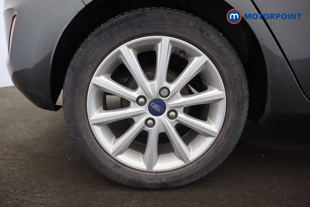 Ford Fiesta Titanium Manual Petrol Hatchback - Stock Number (1592532) - 39th supplementary image