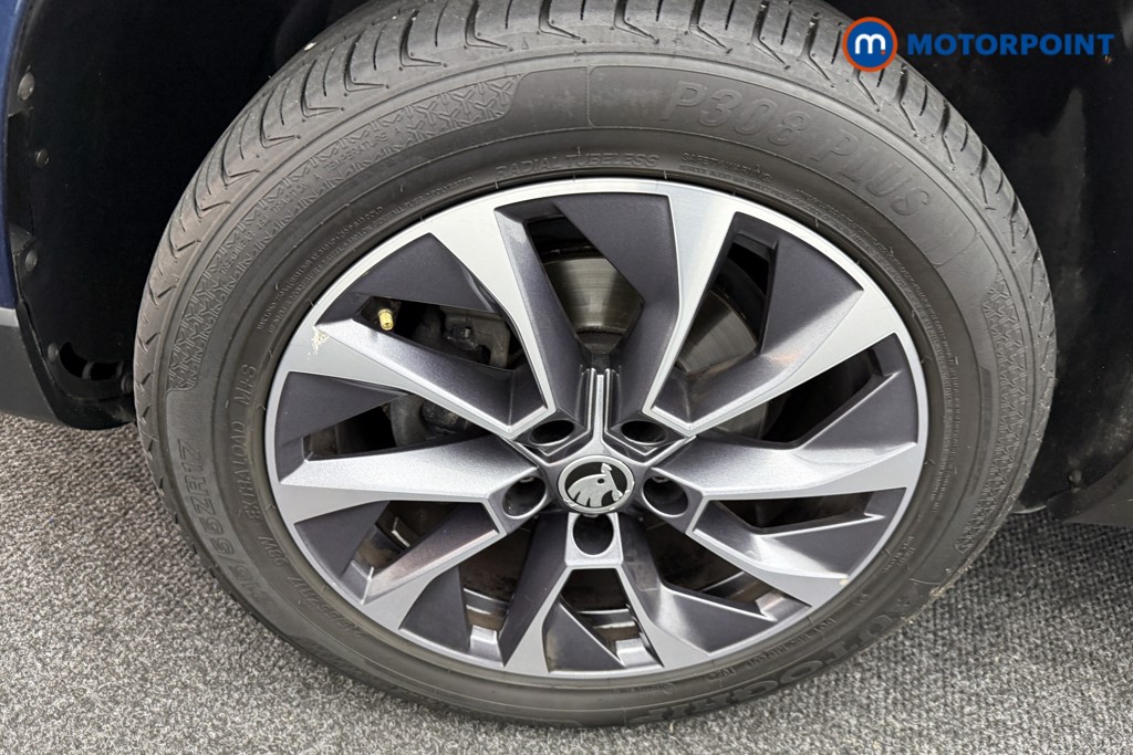 Skoda Karoq Se Drive Manual Petrol SUV - Stock Number (1592626) - 30th supplementary image