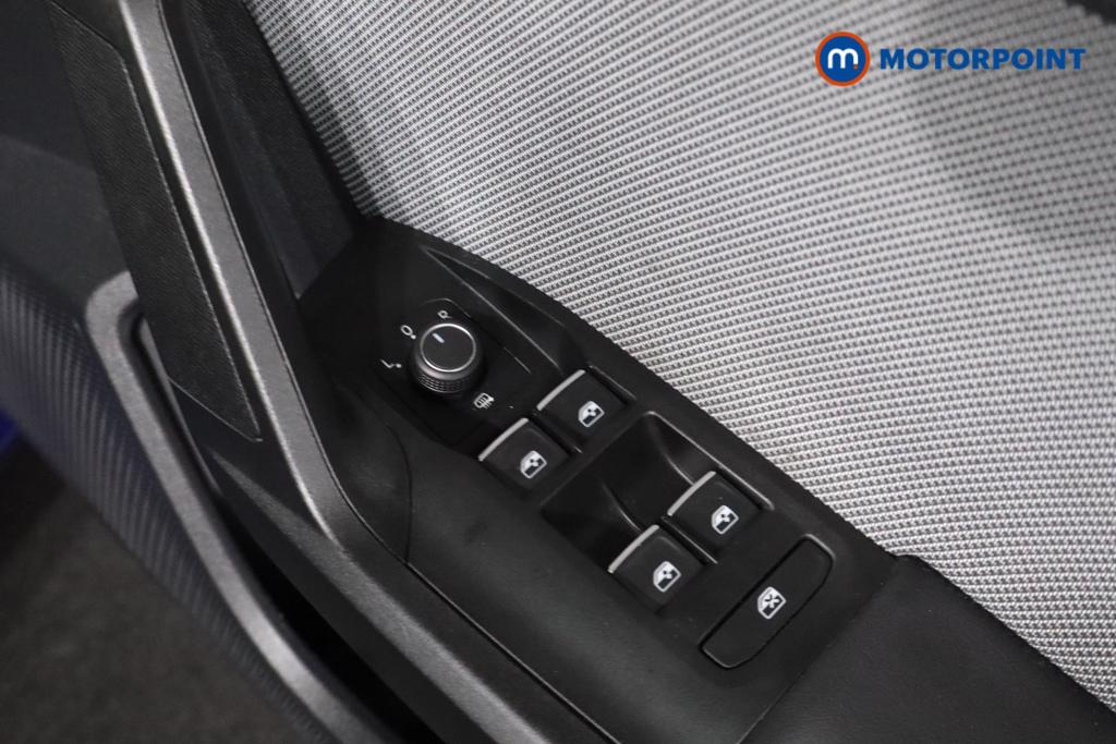 Seat Leon Se Dynamic Manual Petrol Hatchback - Stock Number (1592708) - 10th supplementary image