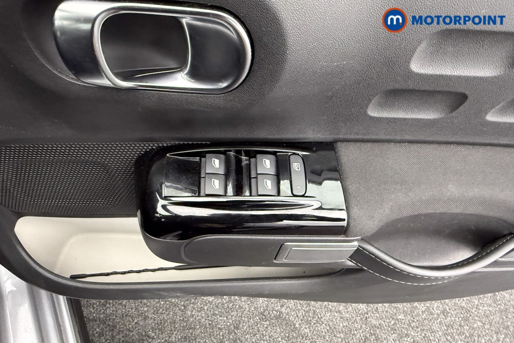 Citroen C3 Shine Plus Manual Petrol Hatchback - Stock Number (1592801) - 15th supplementary image