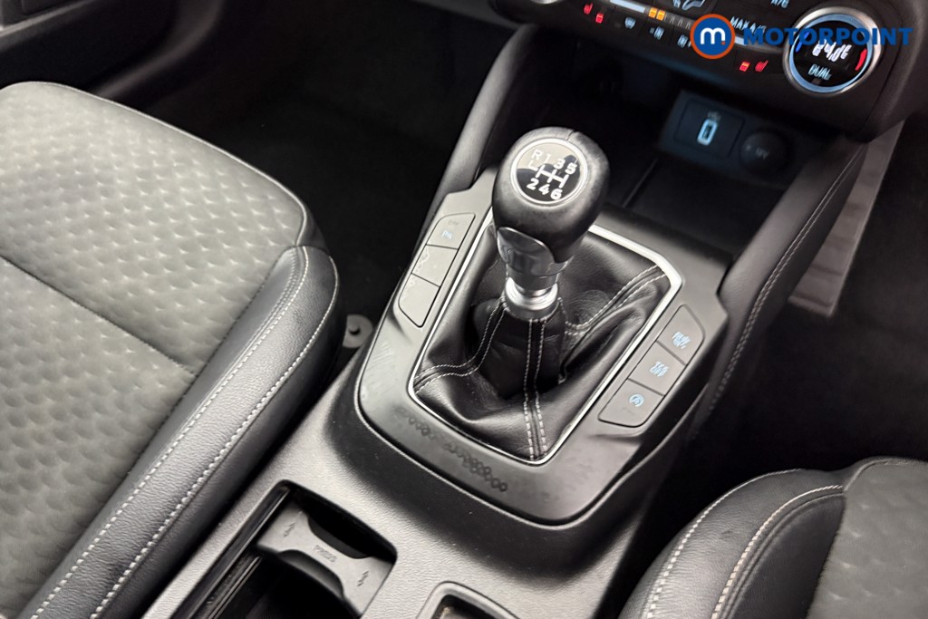 Ford Focus Titanium X Manual Petrol Estate - Stock Number (1592932) - 12th supplementary image