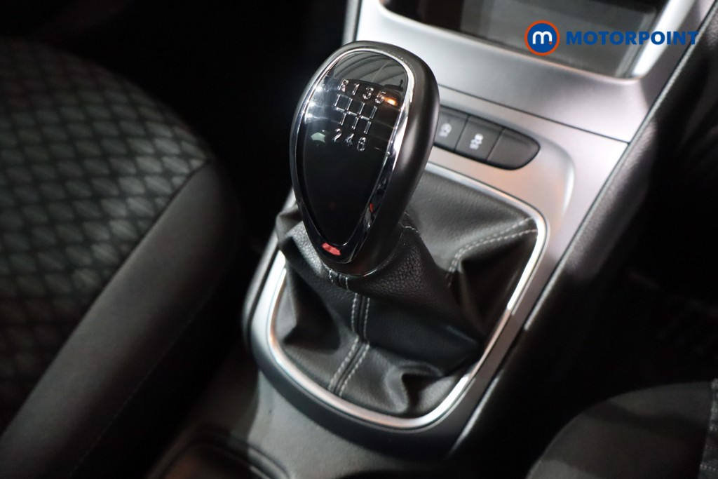 Vauxhall Astra Business Edition Nav Manual Diesel Hatchback - Stock Number (1593077) - 14th supplementary image