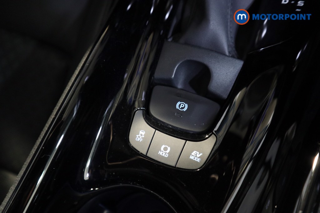 Toyota C-Hr Orange Edition Automatic Petrol-Electric Hybrid SUV - Stock Number (1593116) - 9th supplementary image