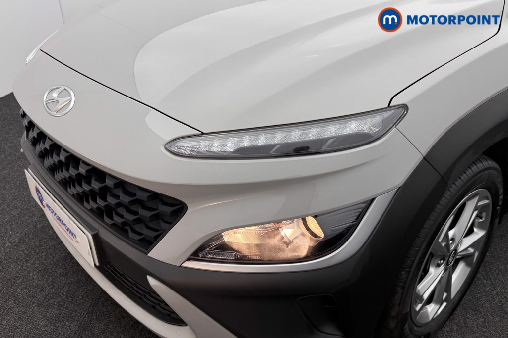 Hyundai Kona Se Connect Manual Petrol SUV - Stock Number (1593292) - 26th supplementary image
