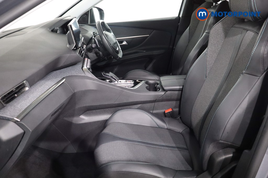 Peugeot 3008 Allure Premium Automatic Petrol SUV - Stock Number (1593472) - 4th supplementary image