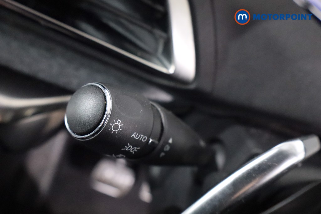 Peugeot 3008 Allure Premium Automatic Petrol SUV - Stock Number (1593472) - 19th supplementary image