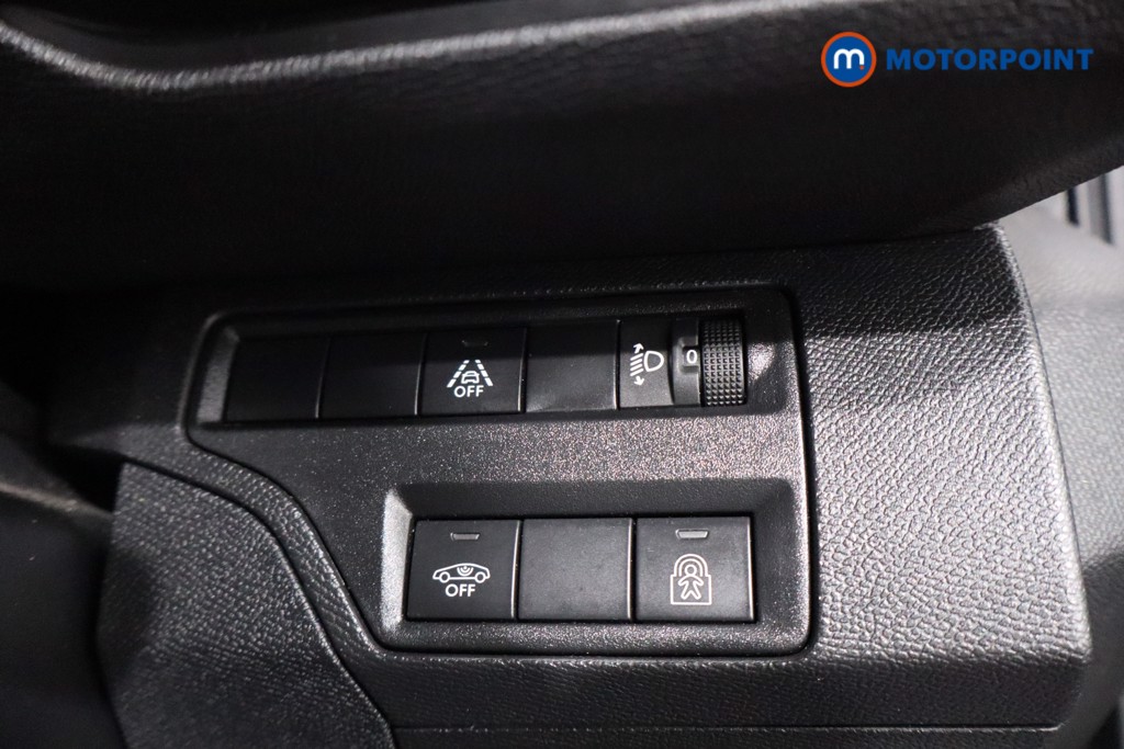 Peugeot 3008 Allure Premium Automatic Petrol SUV - Stock Number (1593472) - 20th supplementary image