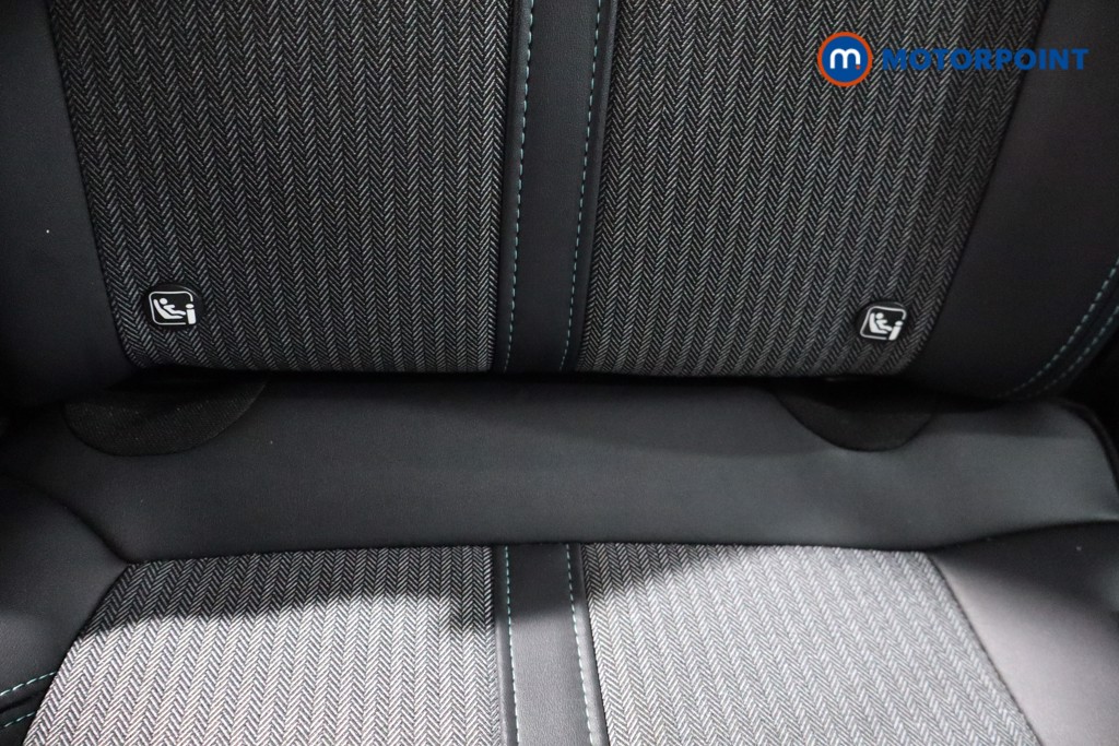 Peugeot 3008 Allure Premium Automatic Petrol SUV - Stock Number (1593472) - 24th supplementary image