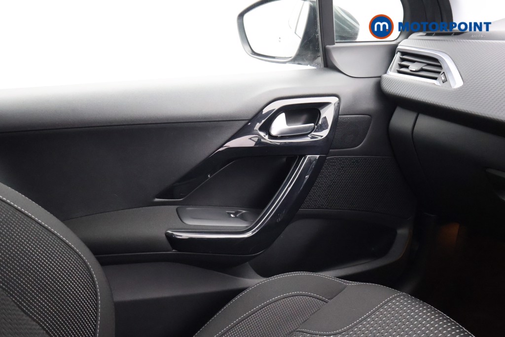 Peugeot 208 Tech Edition Manual Petrol Hatchback - Stock Number (1593819) - 14th supplementary image