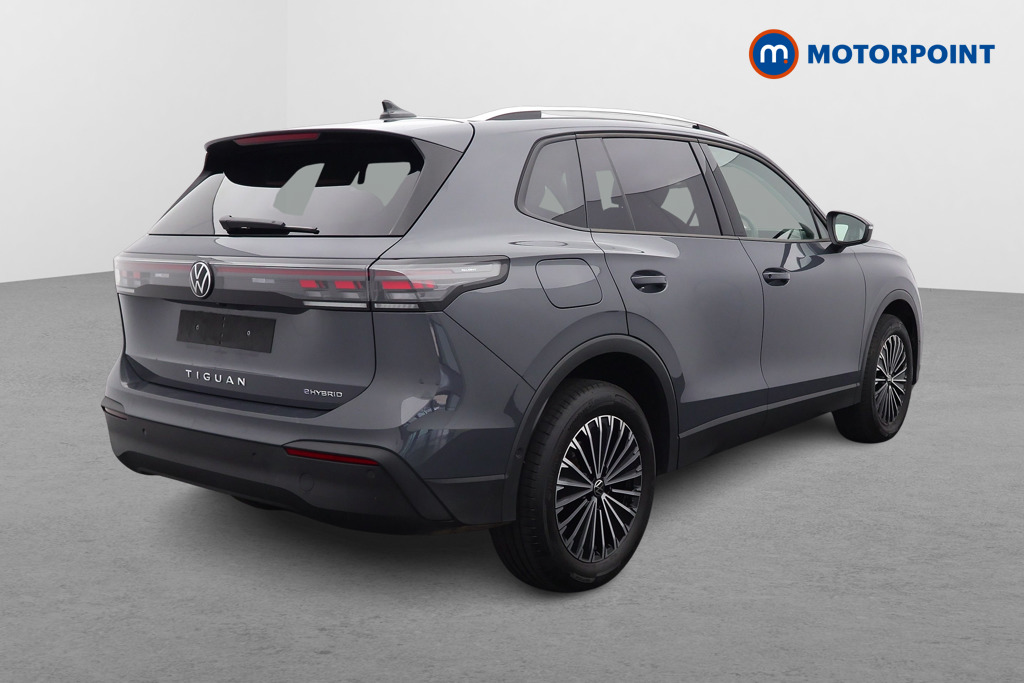 Volkswagen Tiguan Match Automatic Petrol Plug-In Hybrid SUV - Stock Number (1593995) - Drivers side rear corner