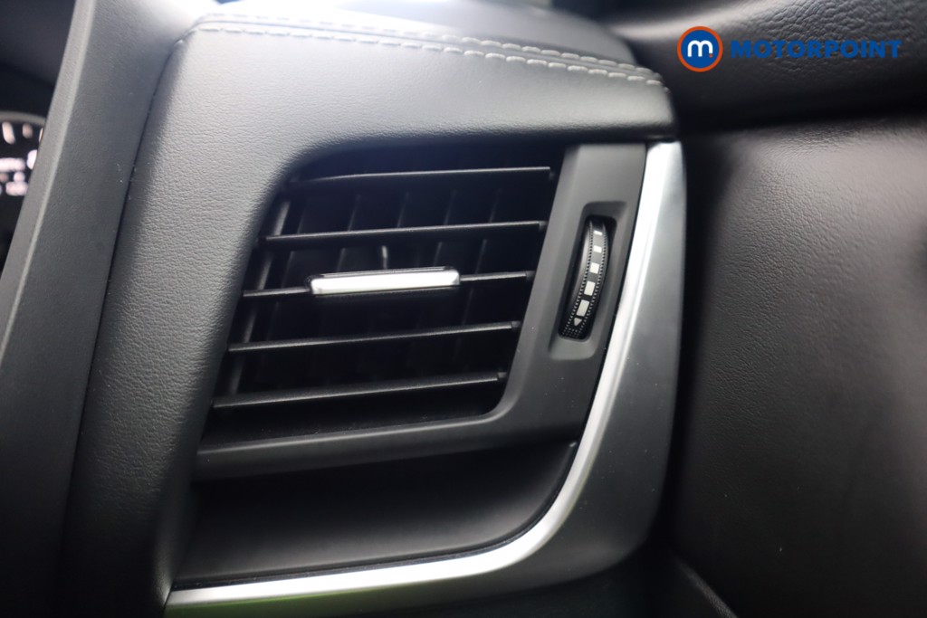 Nissan Qashqai Acenta Premium Automatic Petrol SUV - Stock Number (1594100) - 9th supplementary image