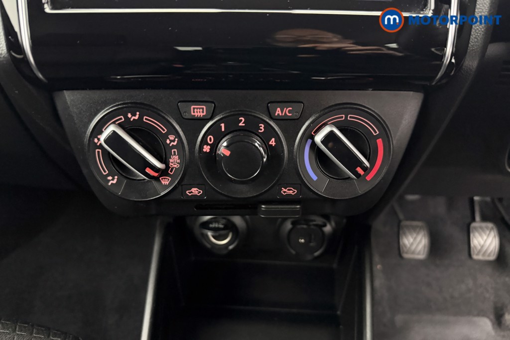 Suzuki Swift Sz-T Manual Petrol Hatchback - Stock Number (1594116) - 9th supplementary image
