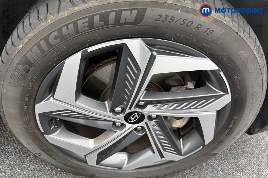 Hyundai Tucson Premium Automatic Petrol-Electric Hybrid SUV - Stock Number (1594531) - 32nd supplementary image