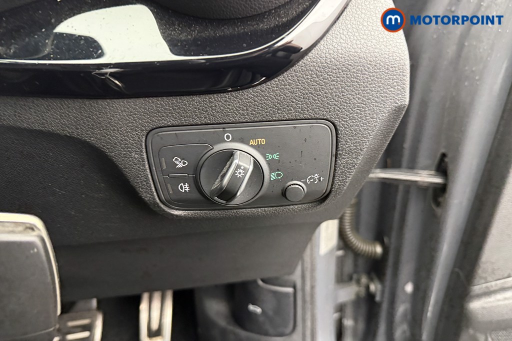 Audi Q2 Black Edition Automatic Petrol SUV - Stock Number (1594542) - 15th supplementary image