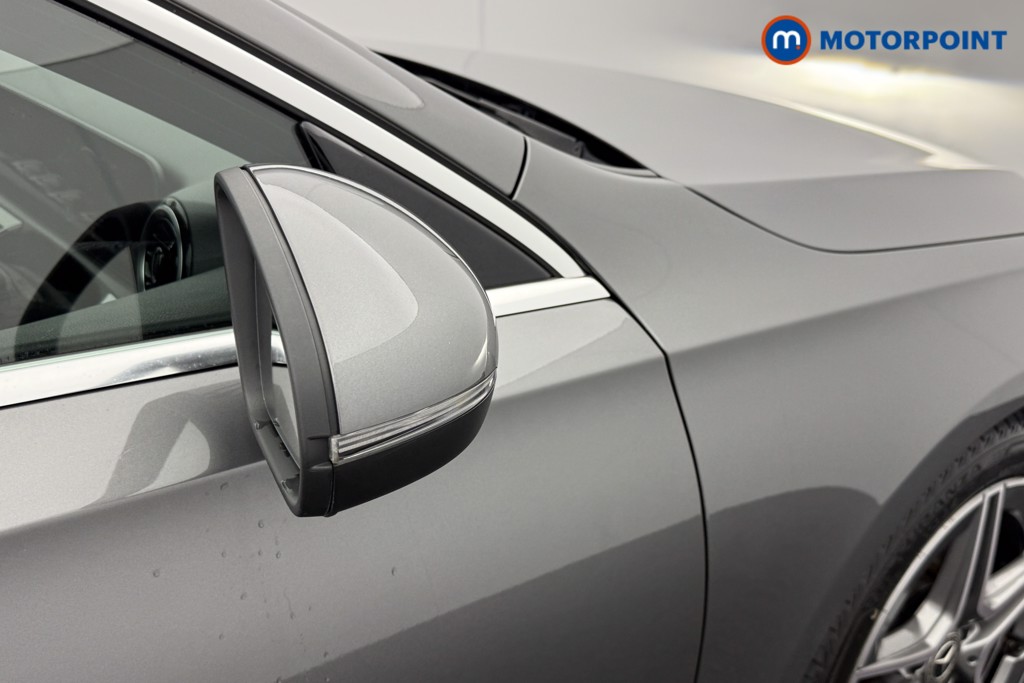 Mercedes-Benz A Class Amg Line Automatic Petrol Hatchback - Stock Number (1594550) - 18th supplementary image