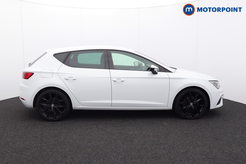 Seat Leon Fr Black Edition Automatic Petrol Hatchback - Stock Number (1594583) - Drivers side