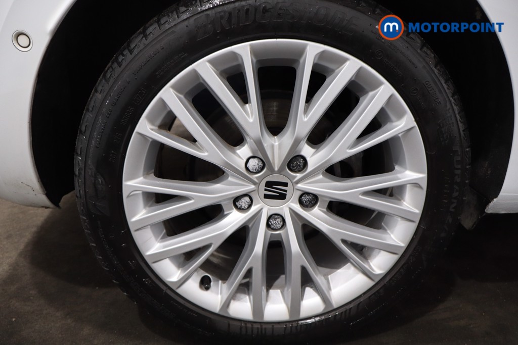 Seat Leon Xcellence Automatic Petrol Plug-In Hybrid Hatchback - Stock Number (1594647) - 9th supplementary image