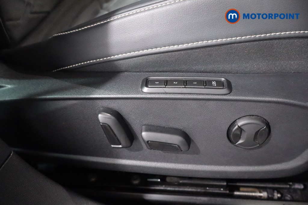 Seat Leon Xcellence Automatic Petrol Plug-In Hybrid Hatchback - Stock Number (1594647) - 23rd supplementary image