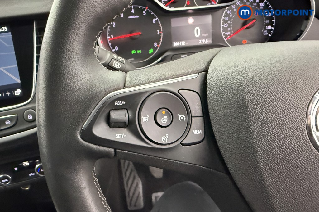 Vauxhall Crossland Ultimate Manual Diesel SUV - Stock Number (1594700) - 12th supplementary image