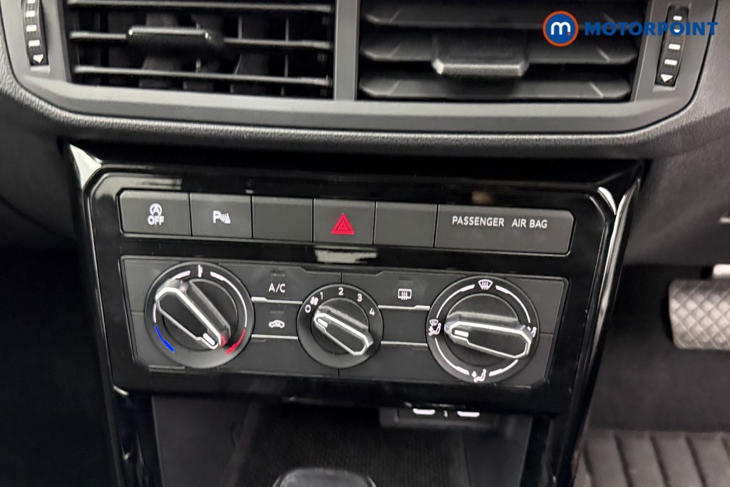 Volkswagen T-Cross Black Edition Automatic Petrol SUV - Stock Number (1594757) - 12th supplementary image