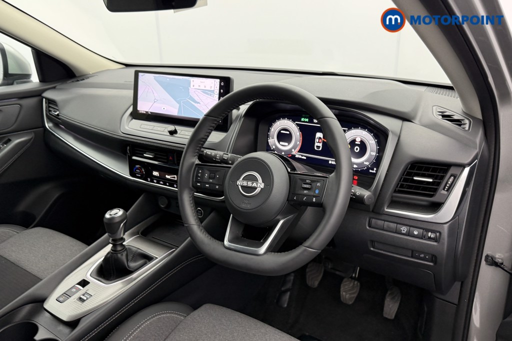 Nissan Qashqai N-Connecta Manual Petrol SUV - Stock Number (1594764) - 4th supplementary image