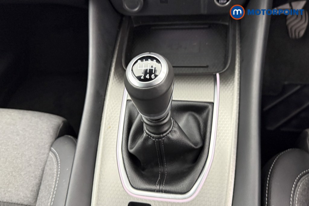 Nissan Qashqai N-Connecta Manual Petrol SUV - Stock Number (1594764) - 12th supplementary image