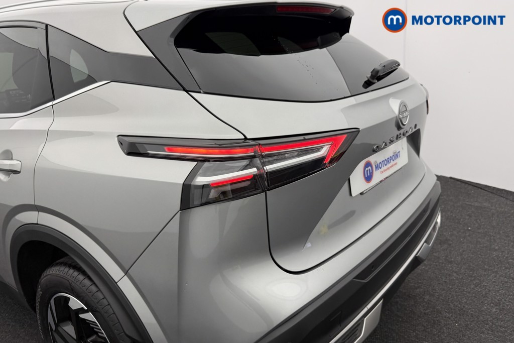 Nissan Qashqai N-Connecta Manual Petrol SUV - Stock Number (1594764) - 27th supplementary image