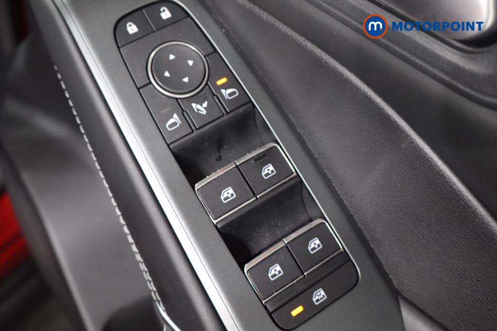 Nissan Qashqai N-Connecta Manual Petrol SUV - Stock Number (1594765) - 8th supplementary image