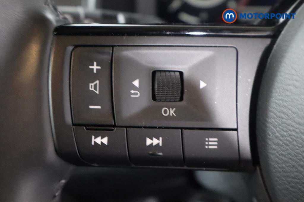 Nissan Qashqai N-Connecta Manual Petrol SUV - Stock Number (1594765) - 12th supplementary image