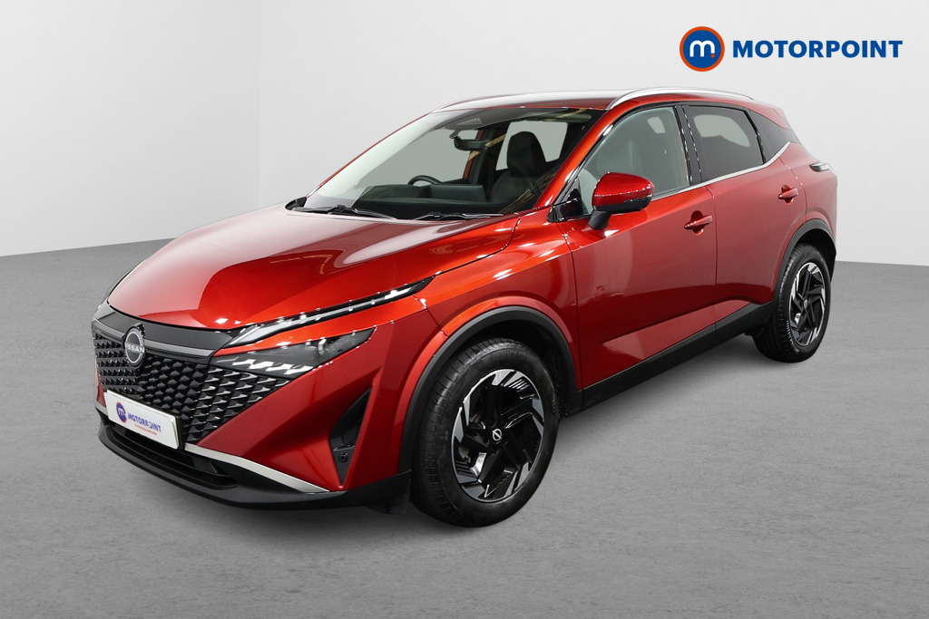 Nissan Qashqai N-Connecta Manual Petrol SUV - Stock Number (1594765) - Passenger side front corner