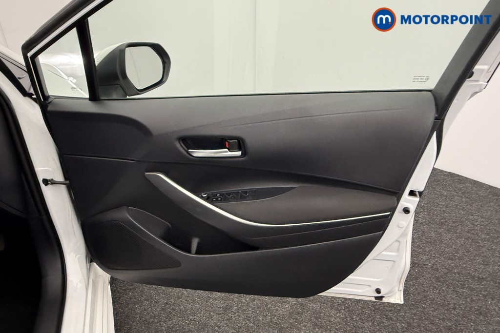 Toyota Corolla Icon Automatic Petrol-Electric Hybrid Hatchback - Stock Number (1594776) - 14th supplementary image