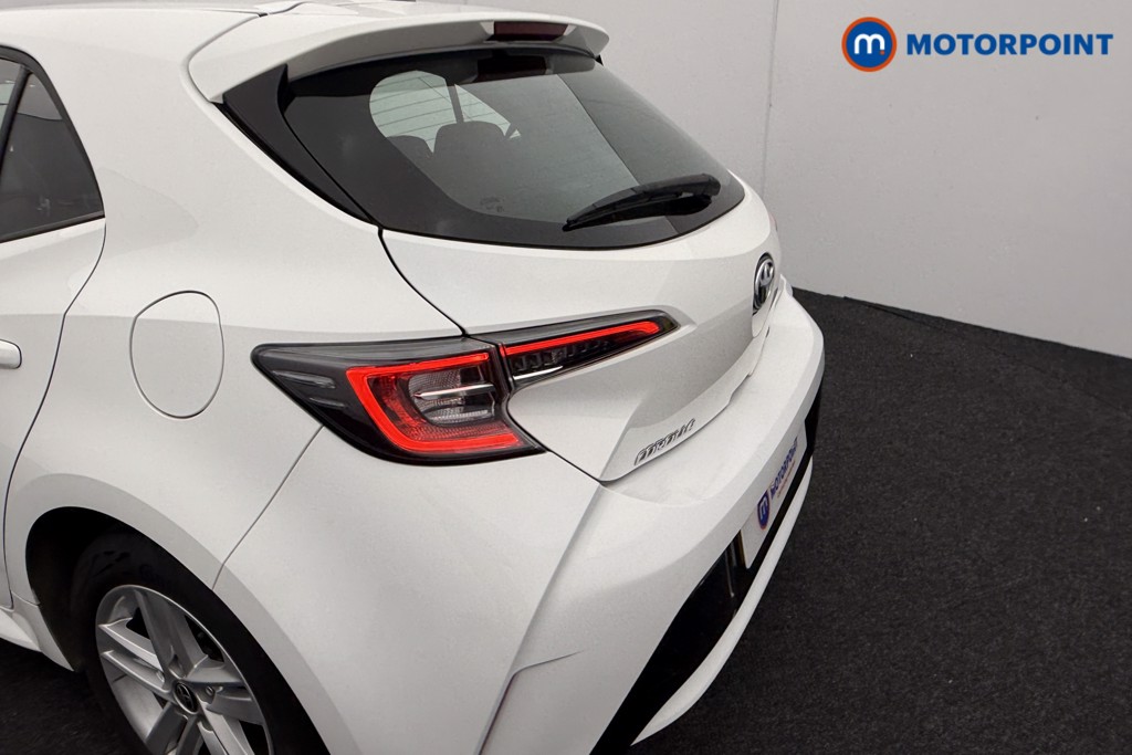 Toyota Corolla Icon Automatic Petrol-Electric Hybrid Hatchback - Stock Number (1594776) - 22nd supplementary image