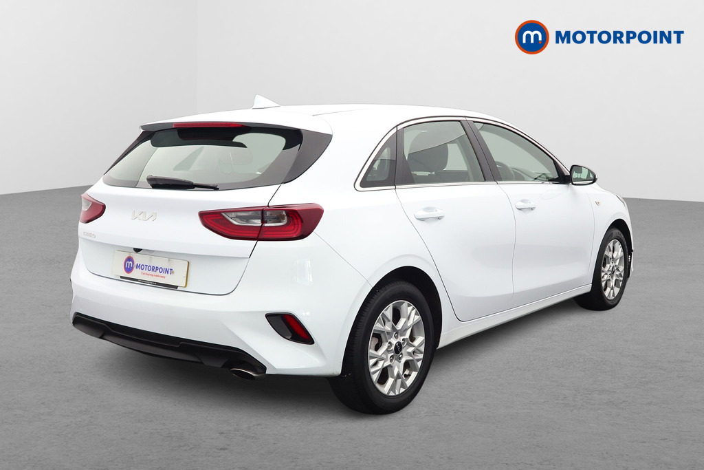 KIA Ceed 2 Manual Petrol Hatchback - Stock Number (1594831) - Drivers side rear corner