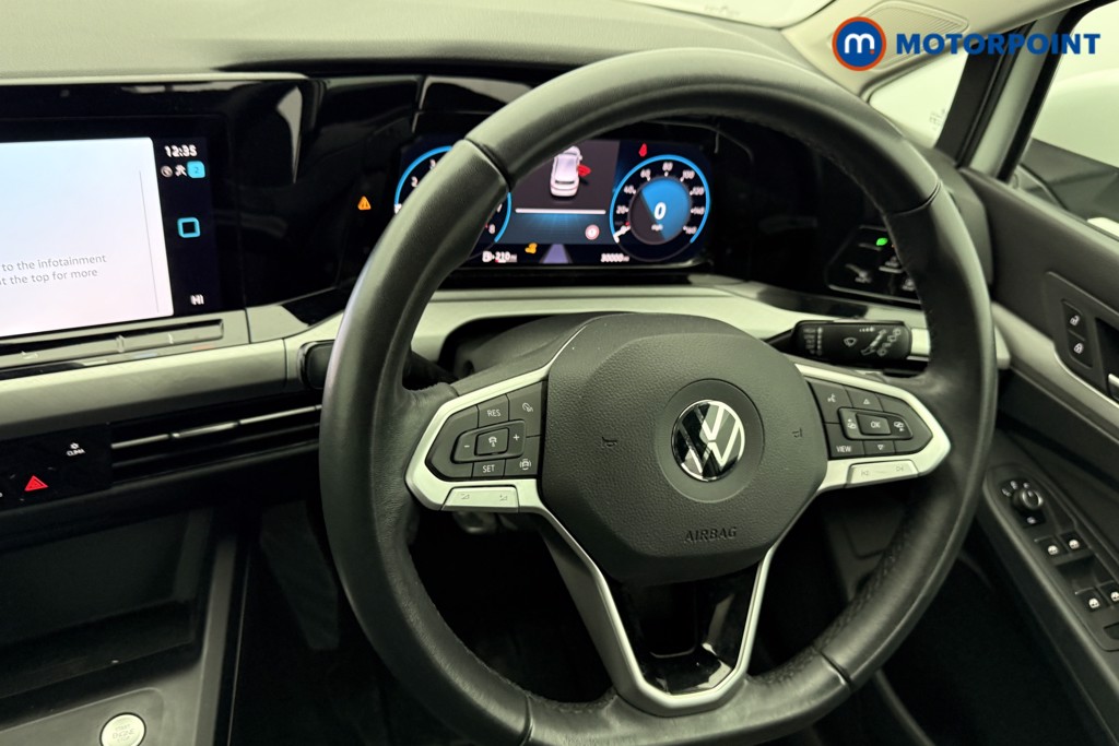 Volkswagen Golf Life Manual Petrol Hatchback - Stock Number (1594832) - 3rd supplementary image