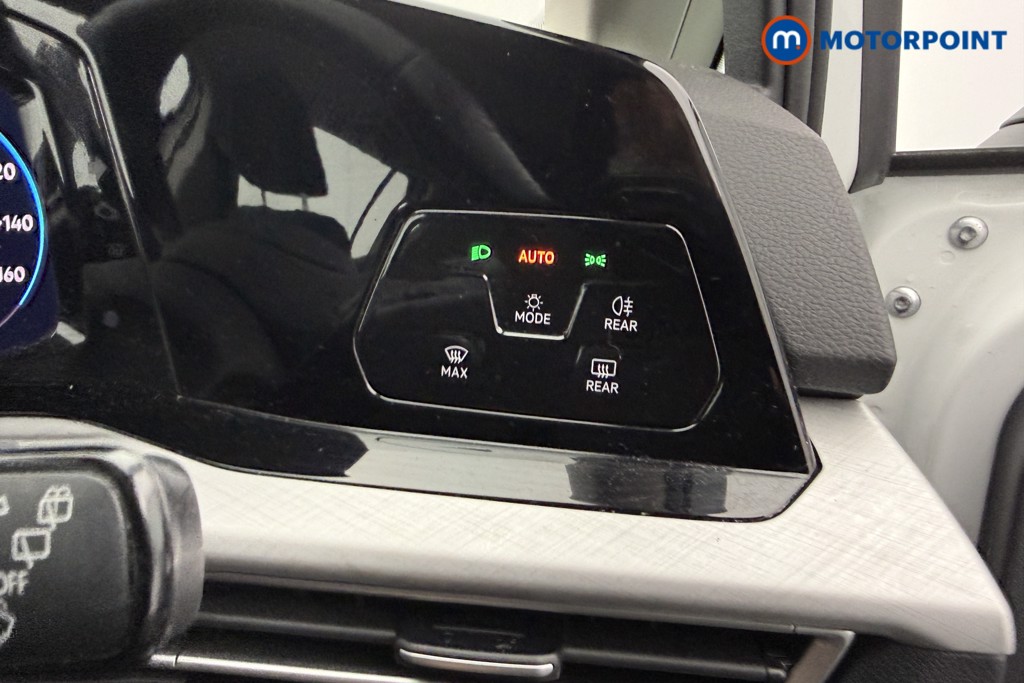 Volkswagen Golf Life Manual Petrol Hatchback - Stock Number (1594832) - 15th supplementary image