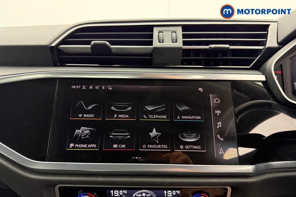 Audi Q3 Sport Automatic Petrol SUV - Stock Number (1594870) - 10th supplementary image