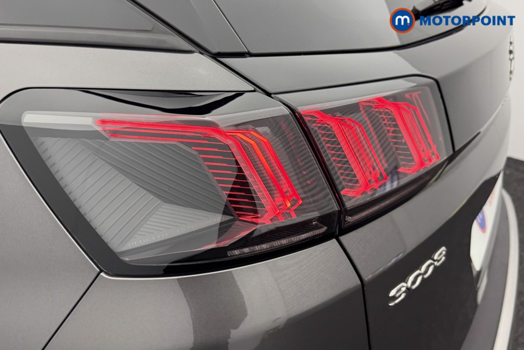 Peugeot 3008 Allure Premium-Plus Automatic Petrol SUV - Stock Number (1594880) - 23rd supplementary image