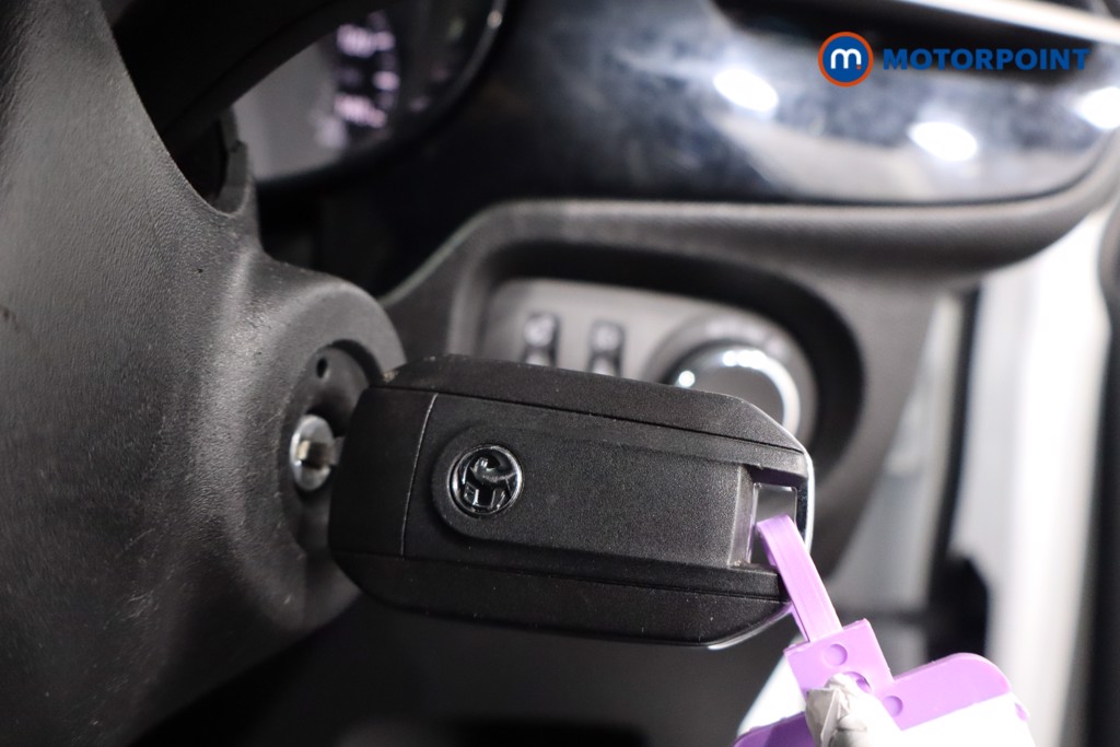 Vauxhall Corsa Design Automatic Petrol Hatchback - Stock Number (1595062) - 13th supplementary image