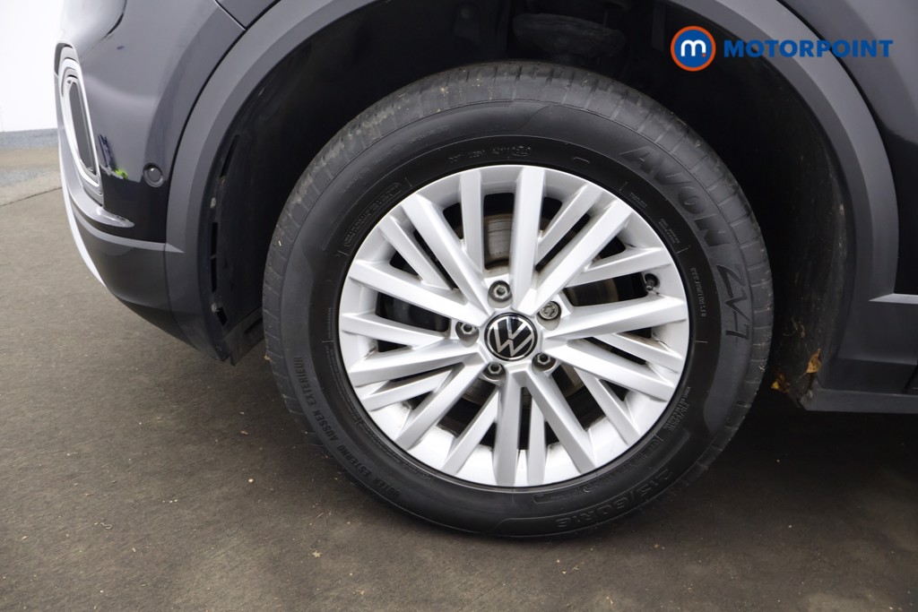 Volkswagen T-Roc Life Manual Petrol SUV - Stock Number (1595139) - 32nd supplementary image