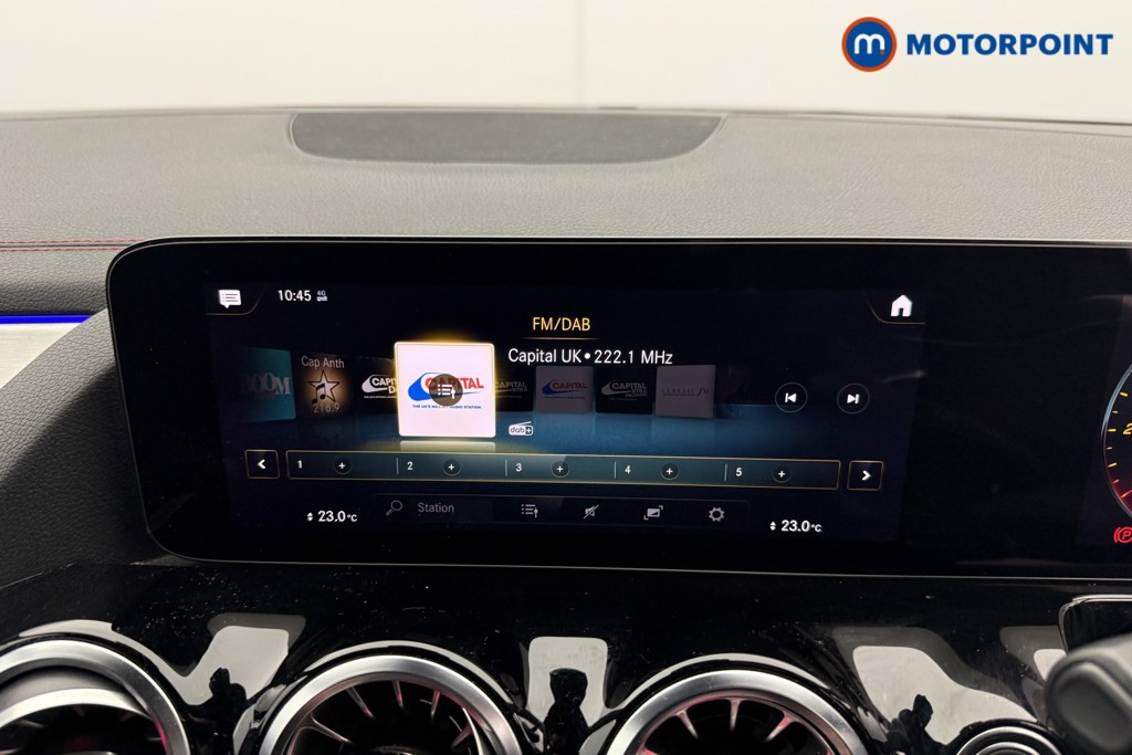 Mercedes-Benz EQA Amg Line Automatic Electric SUV - Stock Number (1595172) - 6th supplementary image