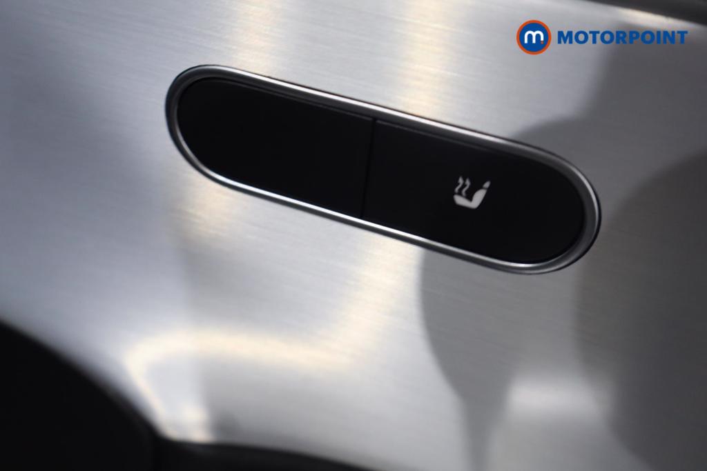 Mercedes-Benz CLA Amg Line Automatic Petrol Coupe - Stock Number (1595191) - 12th supplementary image