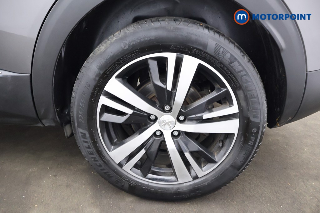 Peugeot 3008 Allure Premium-Plus Automatic Petrol SUV - Stock Number (1595294) - 33rd supplementary image