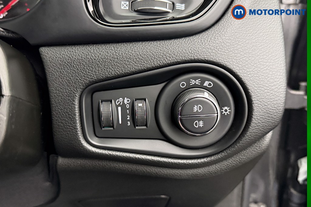 Jeep Renegade Night Eagle Ii Automatic Petrol SUV - Stock Number (1595315) - 16th supplementary image