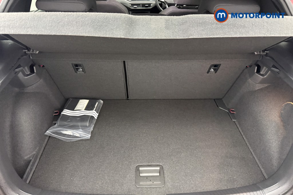 Volkswagen Polo R-Line Manual Petrol Hatchback - Stock Number (1595345) - 7th supplementary image