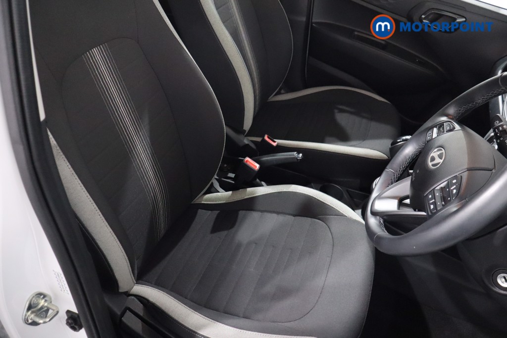 Hyundai I10 Advance Automatic Petrol Hatchback - Stock Number (1595377) - 23rd supplementary image