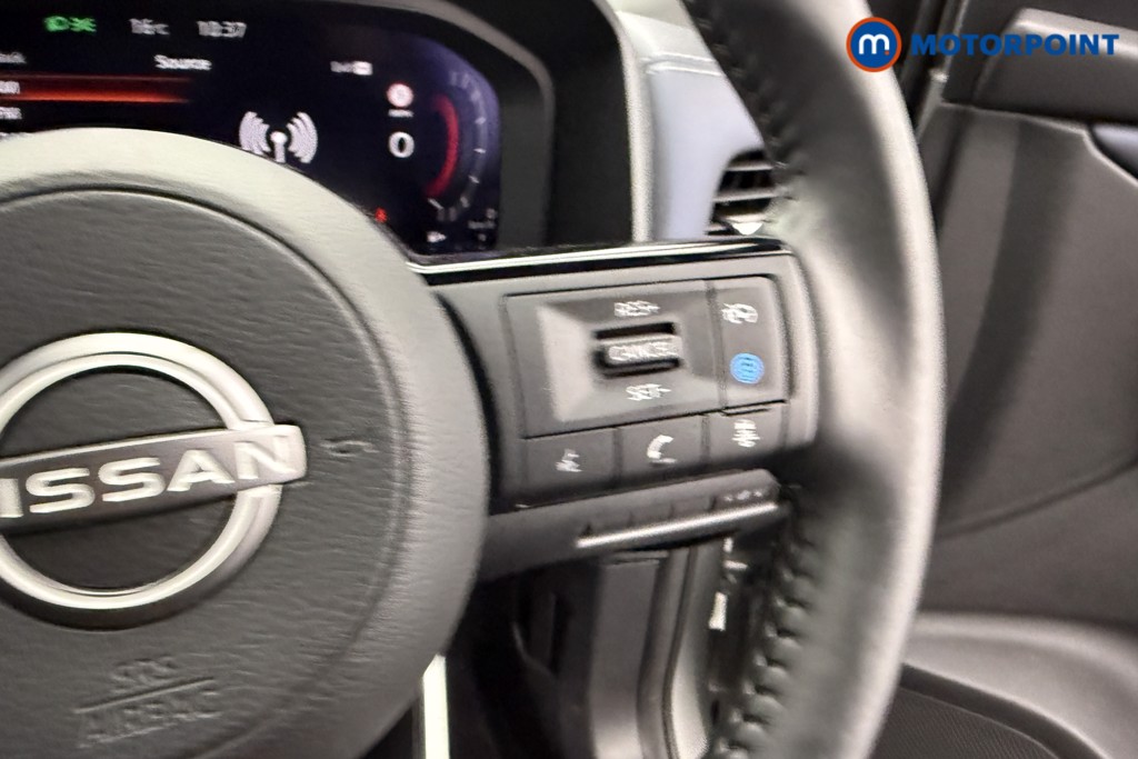 Nissan Qashqai Tekna Automatic Petrol-Electric Hybrid SUV - Stock Number (1595515) - 12th supplementary image