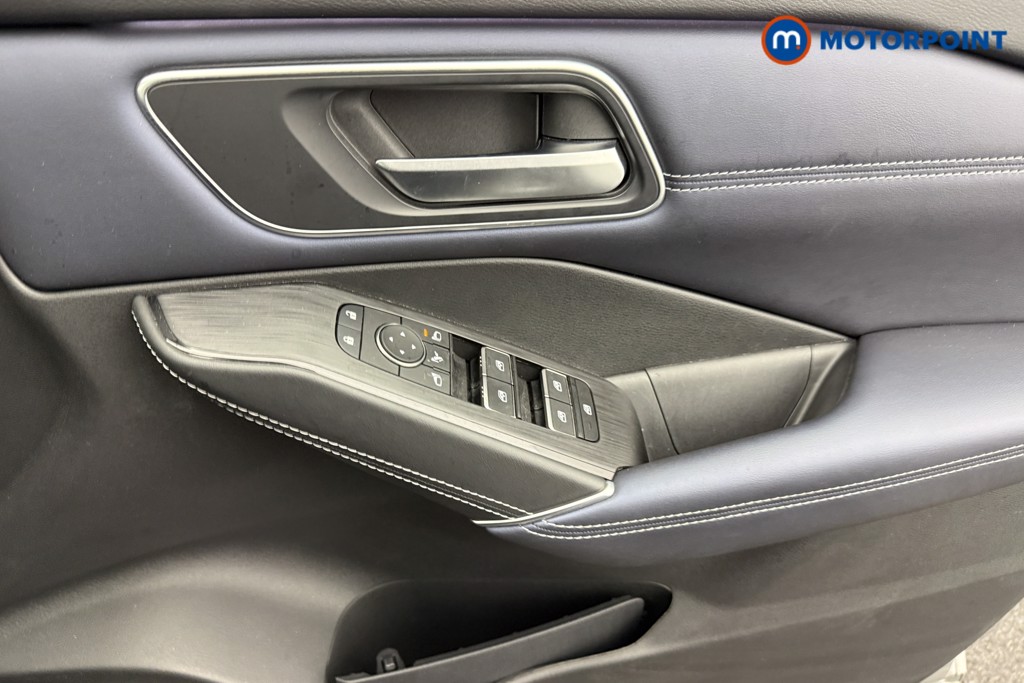 Nissan Qashqai Tekna Automatic Petrol-Electric Hybrid SUV - Stock Number (1595515) - 14th supplementary image