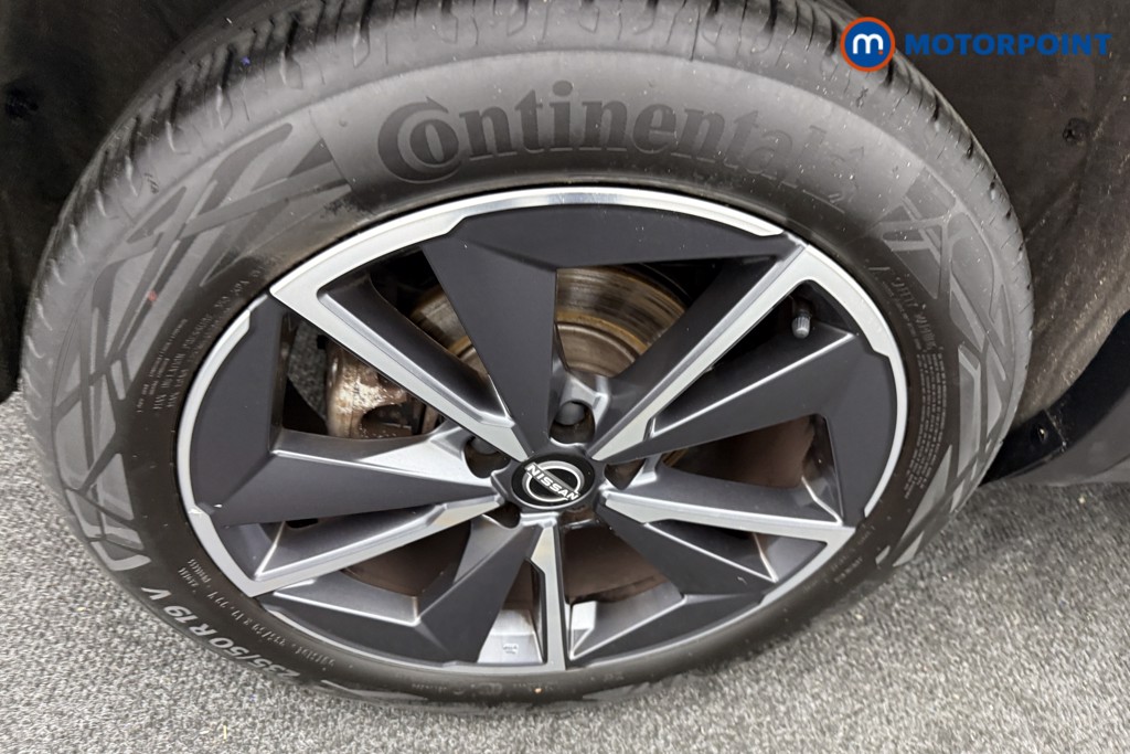 Nissan Qashqai Tekna Automatic Petrol-Electric Hybrid SUV - Stock Number (1595515) - 32nd supplementary image