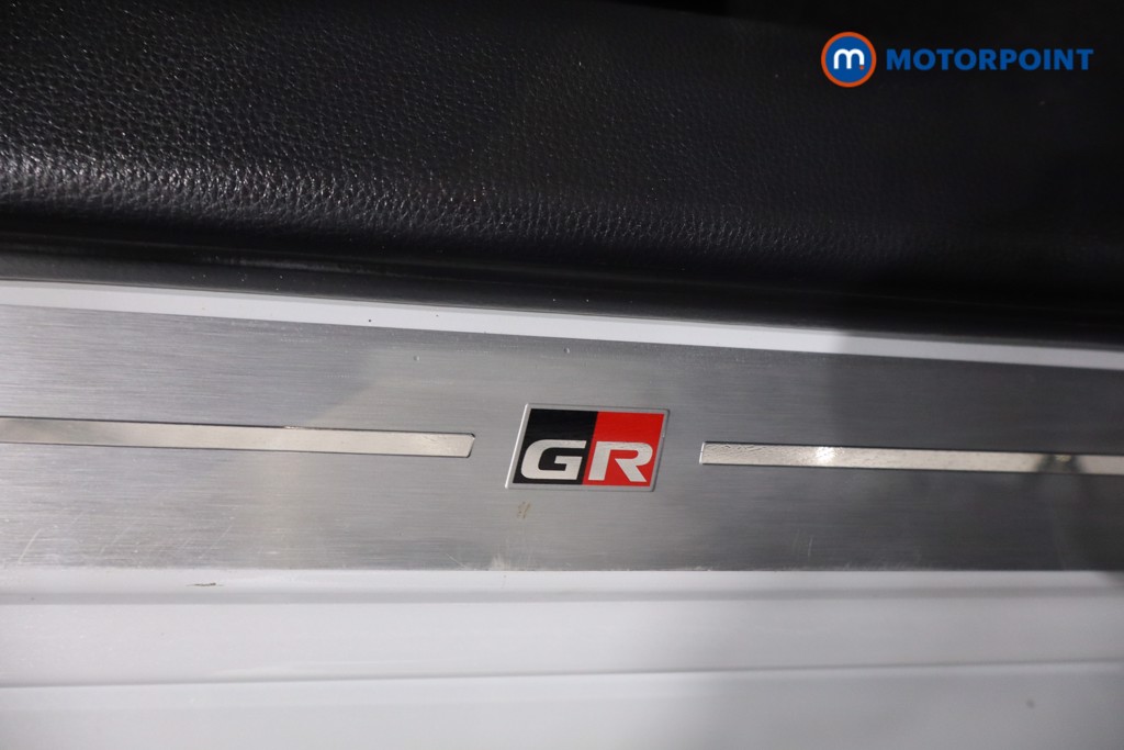 Toyota Yaris Gr Sport Automatic Petrol-Electric Hybrid Hatchback - Stock Number (1595682) - 24th supplementary image