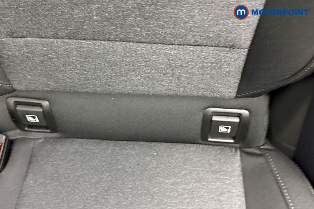 Renault Clio Iconic Manual Petrol Hatchback - Stock Number (1595706) - 22nd supplementary image